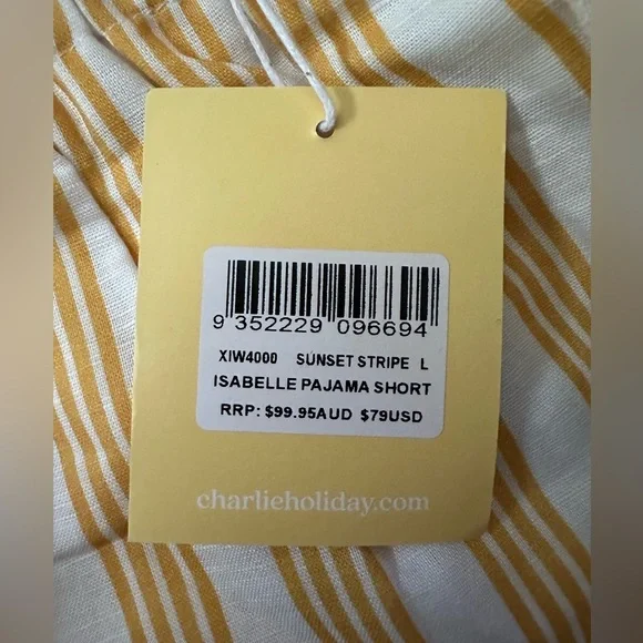 NWT - CHARLIE HOLIDAY ISABELLE PAJAMA SHORT - Picture 7 of 11